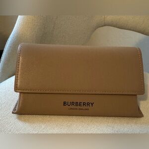 Burberry Tan Leather eye-wear case